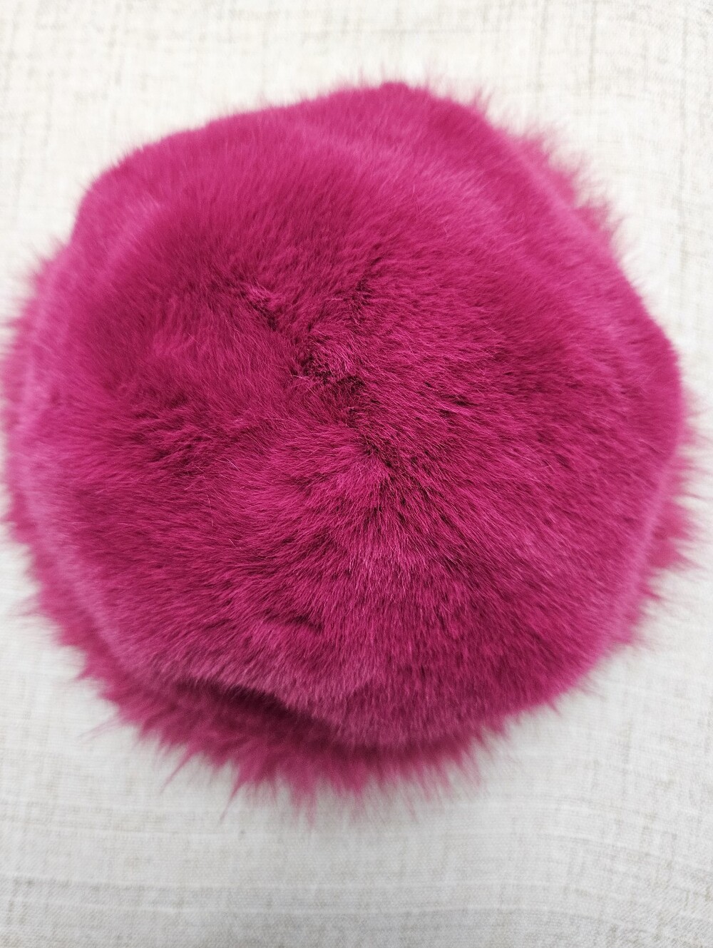 SHEIN Bright Fuchsia Faux Fur Hat